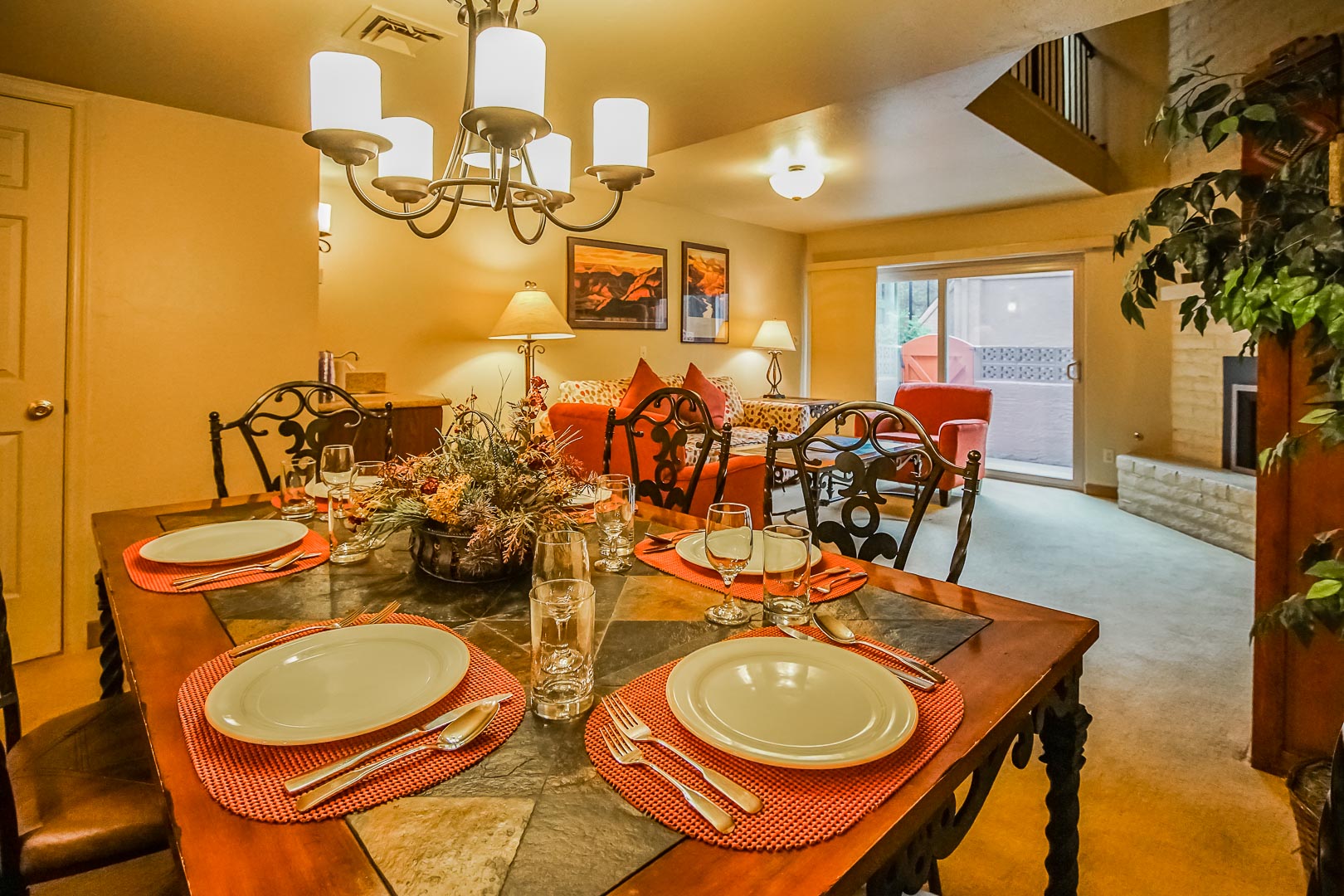 An elegant dining room at VRI's Villas of Sedona in Arizona.